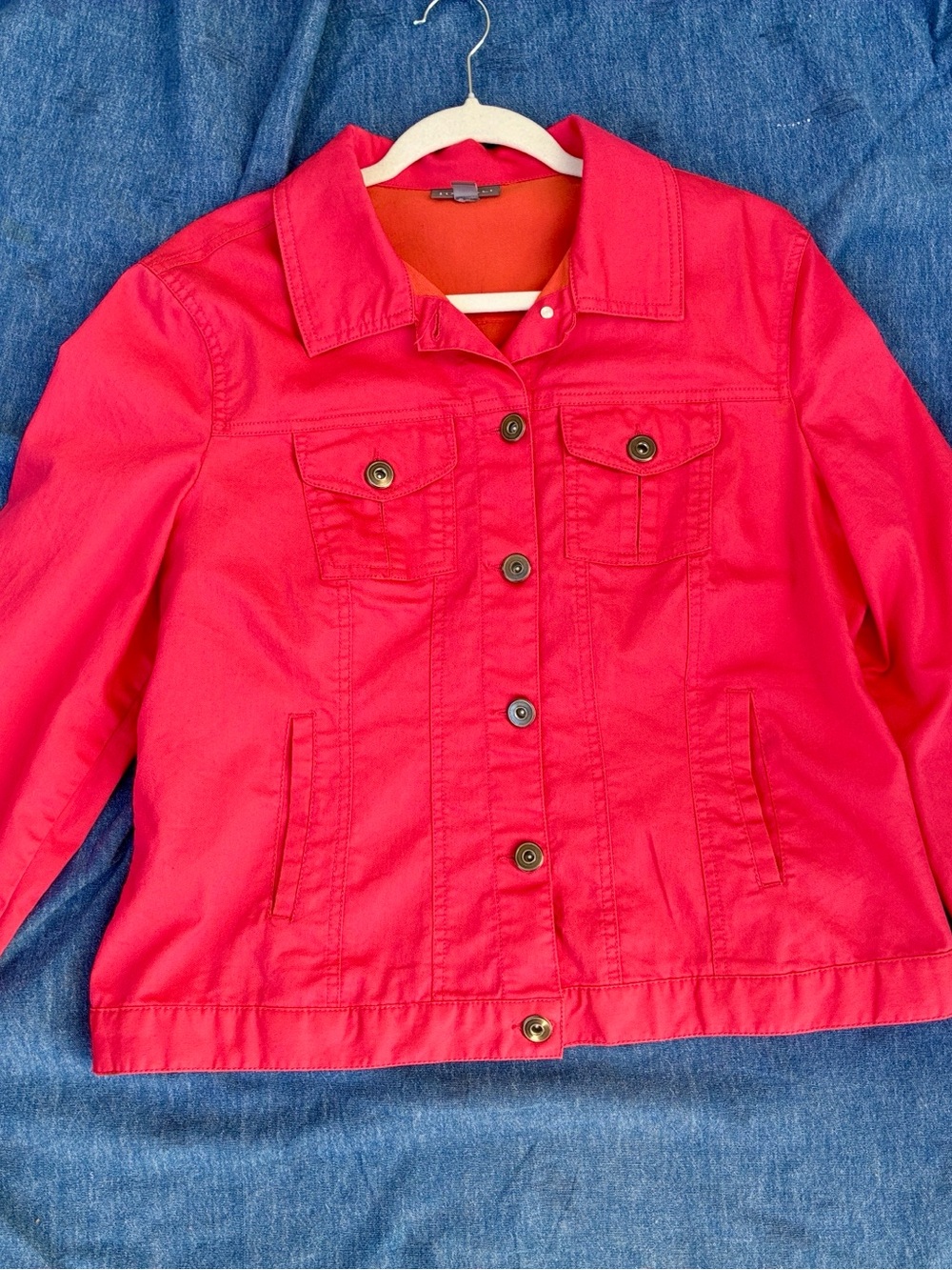 Women’s Bright Pink Button-Front light weight Jean Jacket size XL